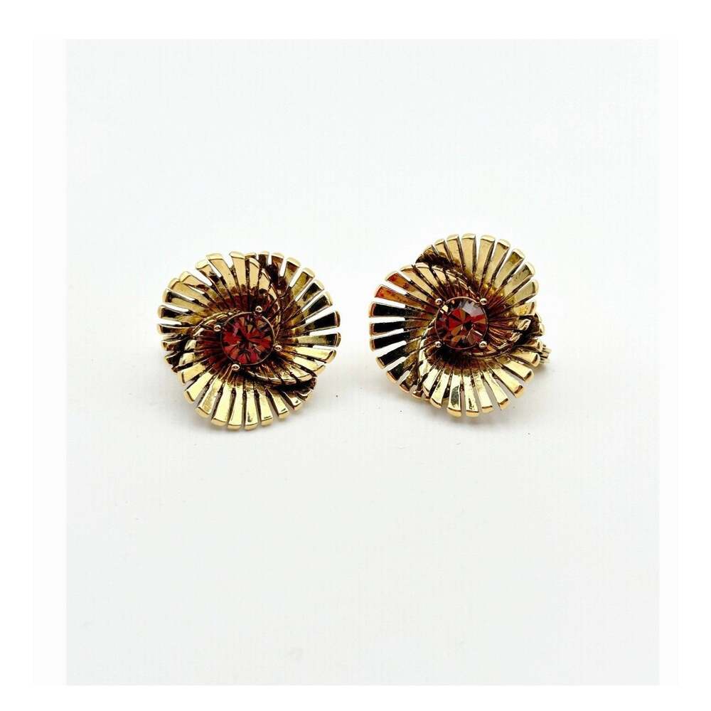 Vintage Monet Swirl Sunburst Clip On Earrings Gold Tone Amber Rhinestone Ribbed